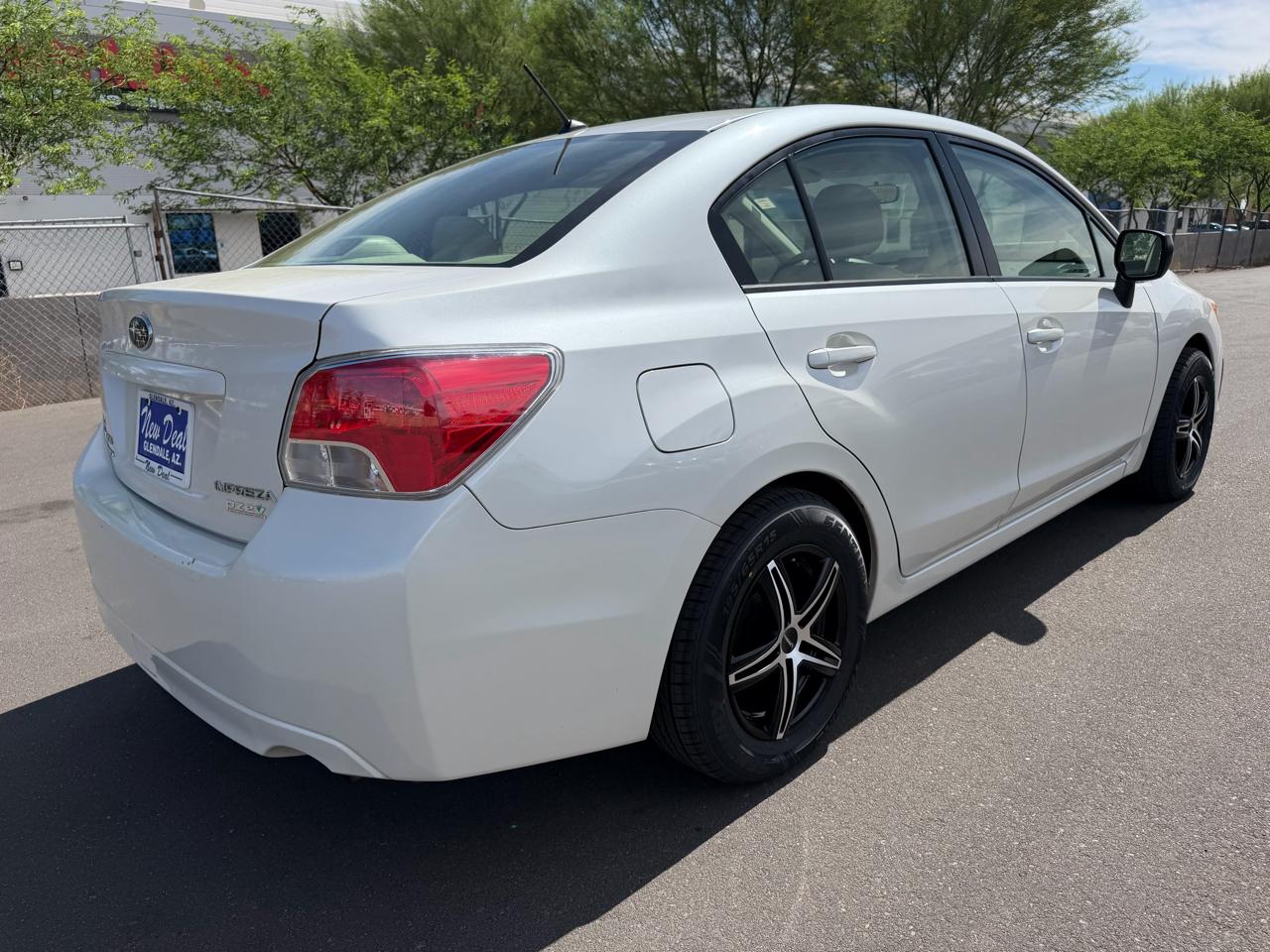 Subaru Impreza Base 4-Door 2014