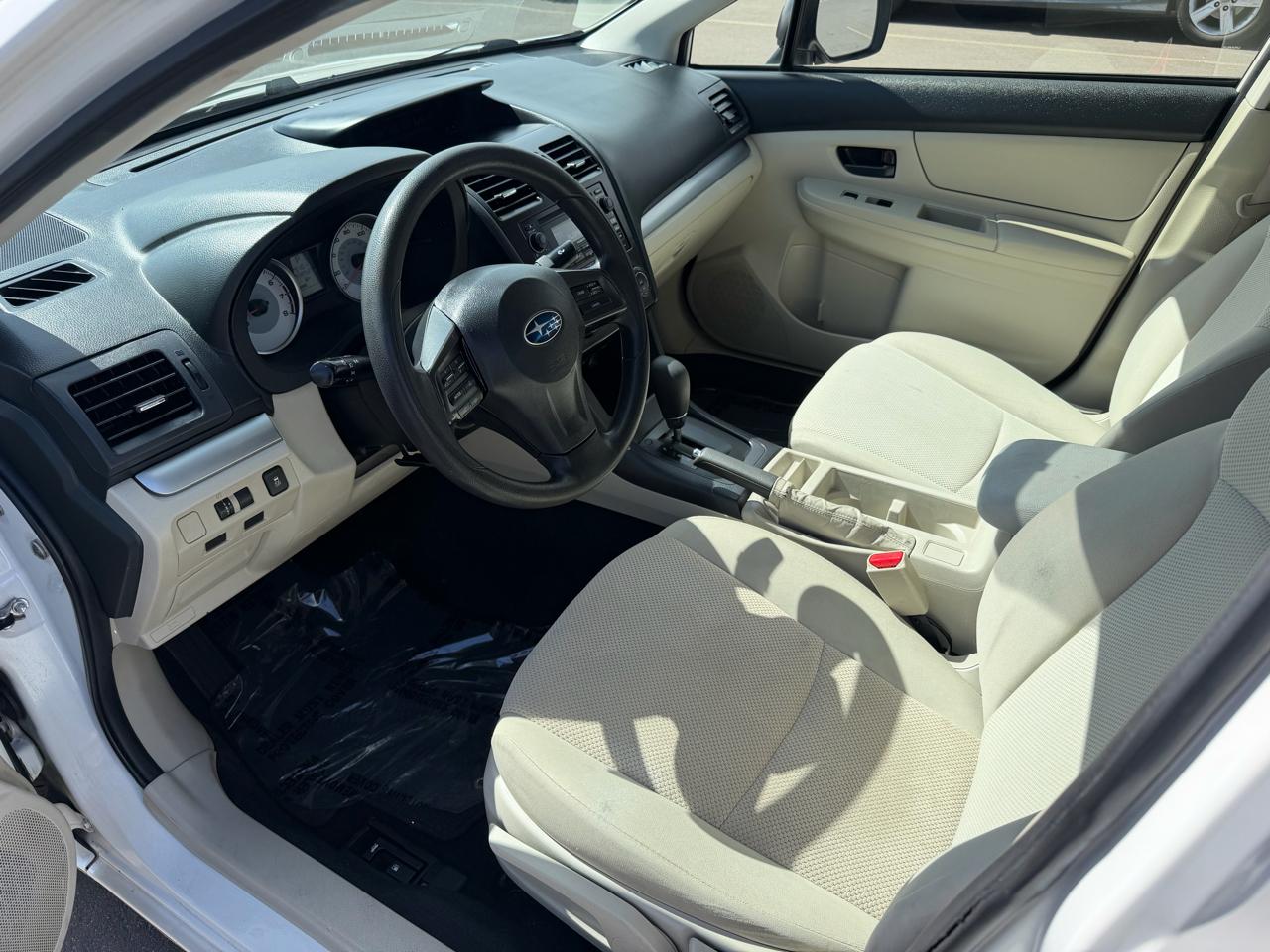 Subaru Impreza Base 4-Door 2014