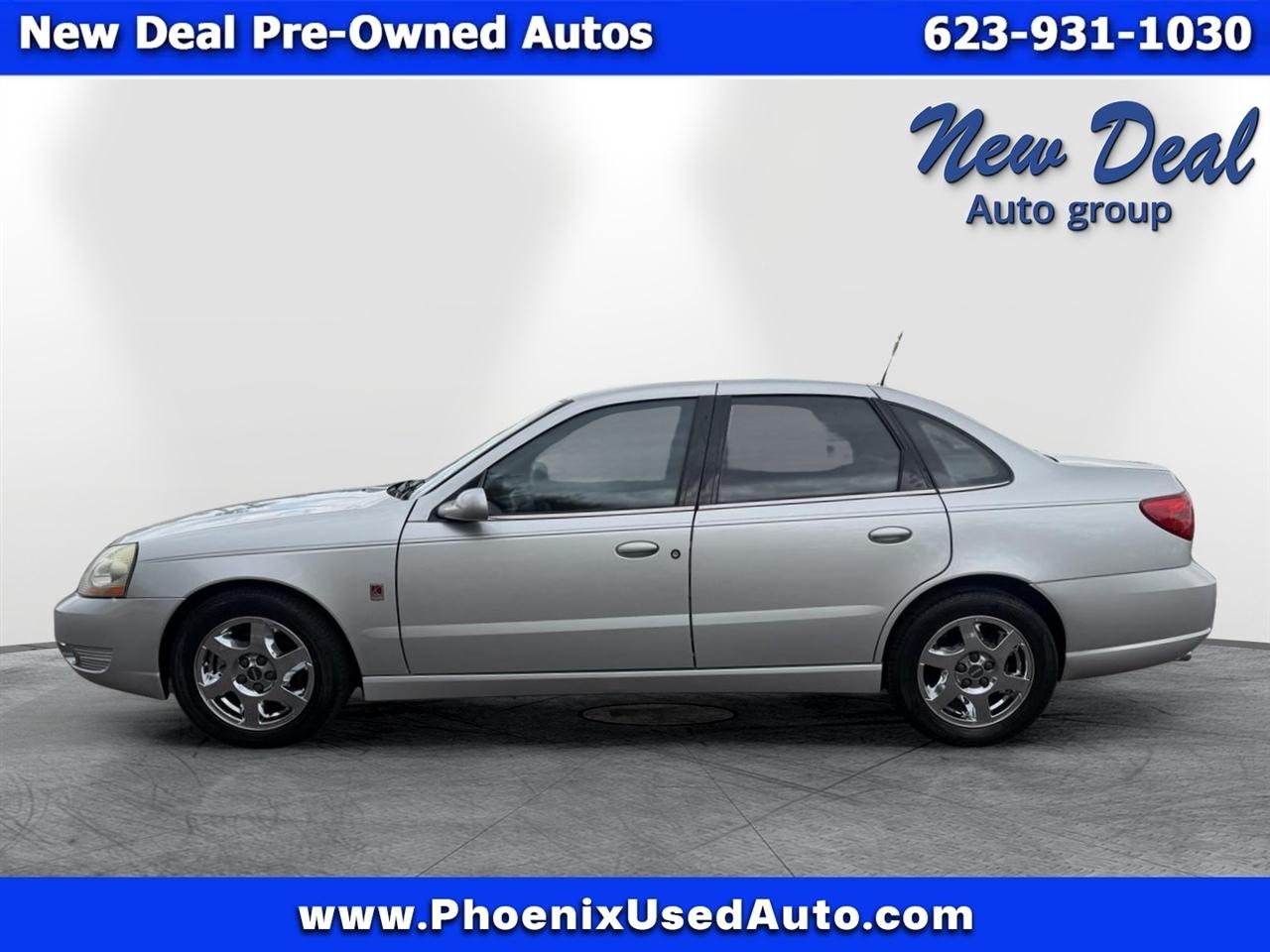 Saturn L300 Sedan 3 2004