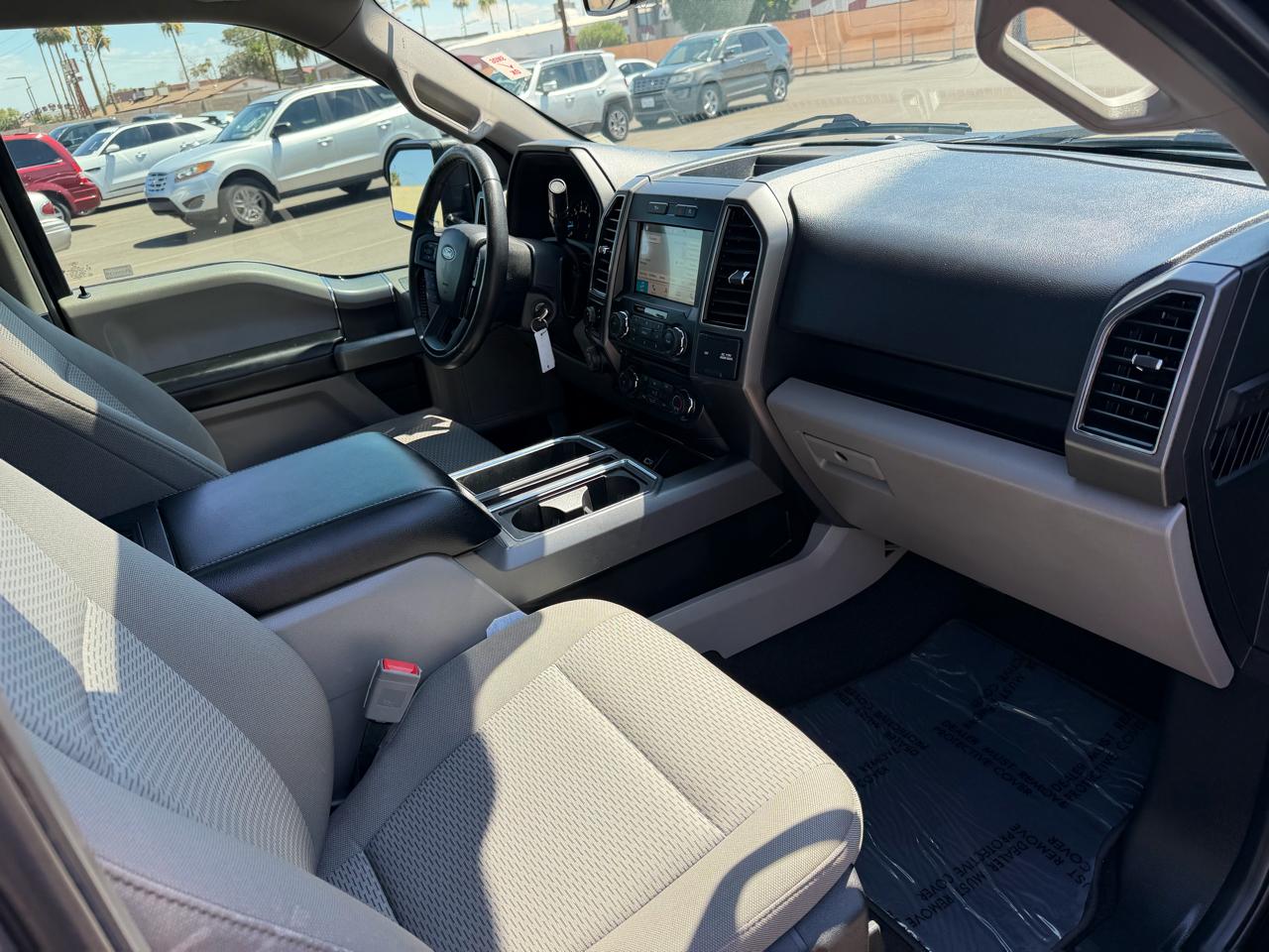 Ford F-150 2WD SuperCrew 139" XL 2018