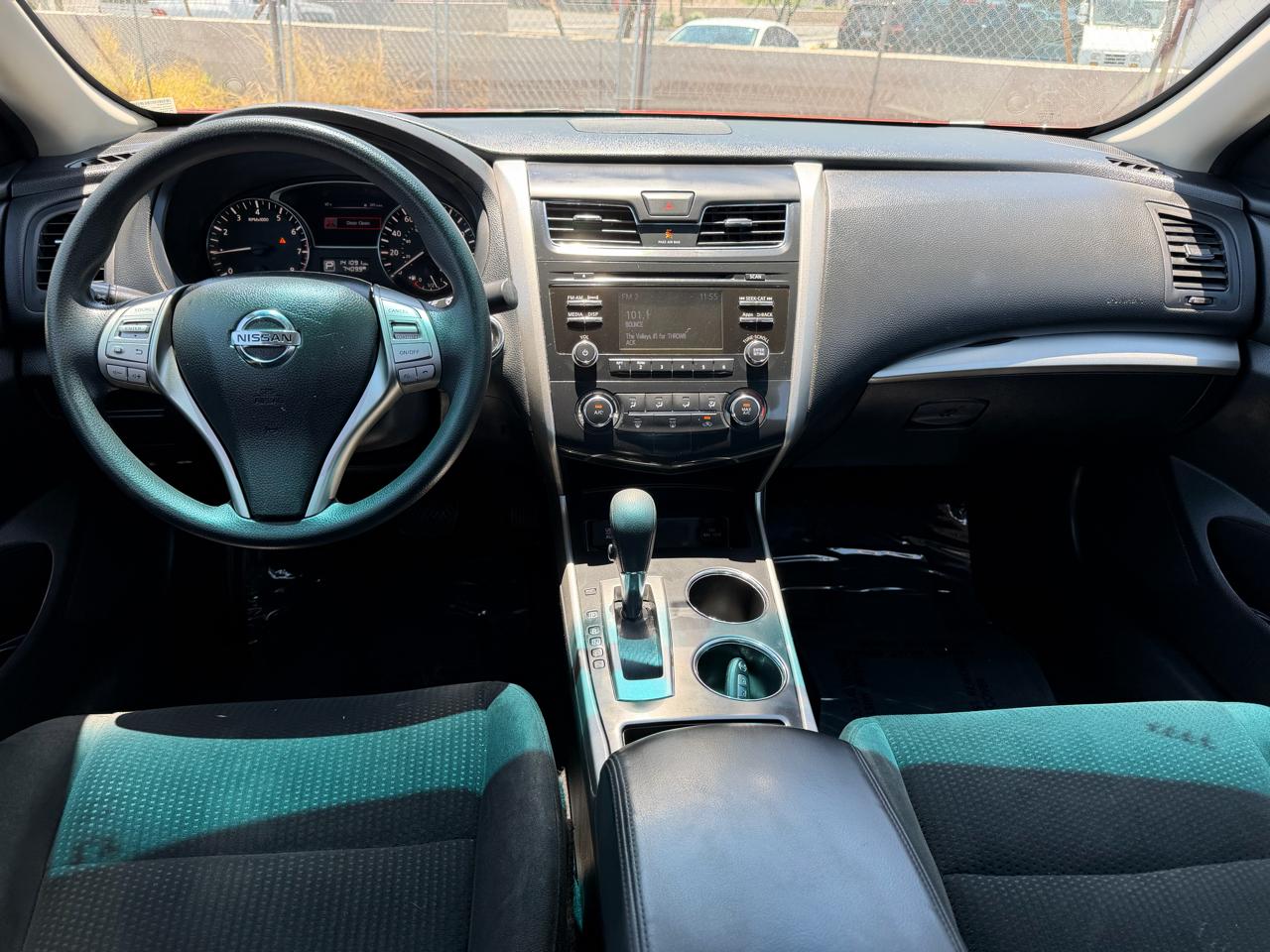 Nissan Altima 2.5 SV 2015