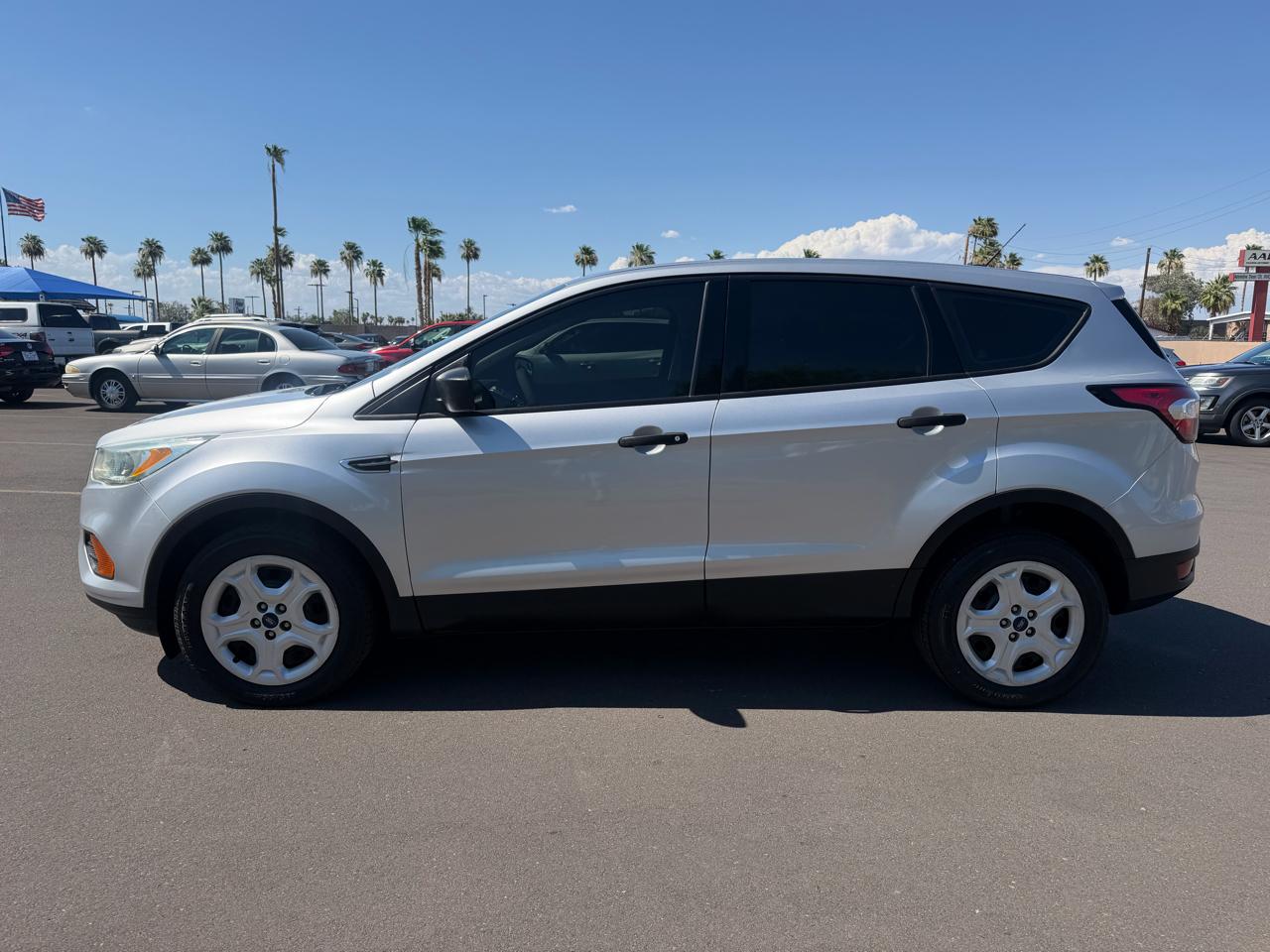 Ford Escape S FWD 2017