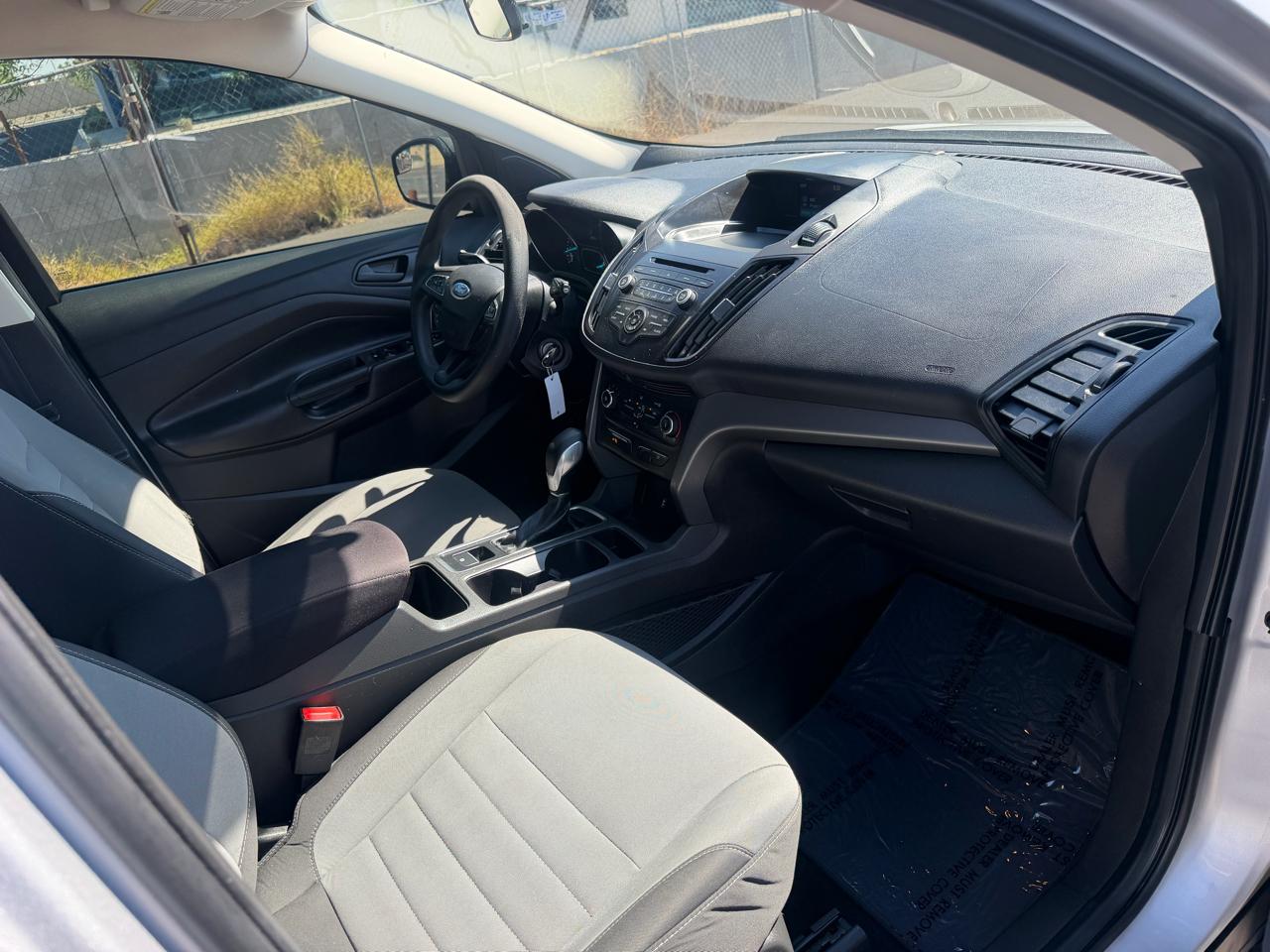 Ford Escape S FWD 2017
