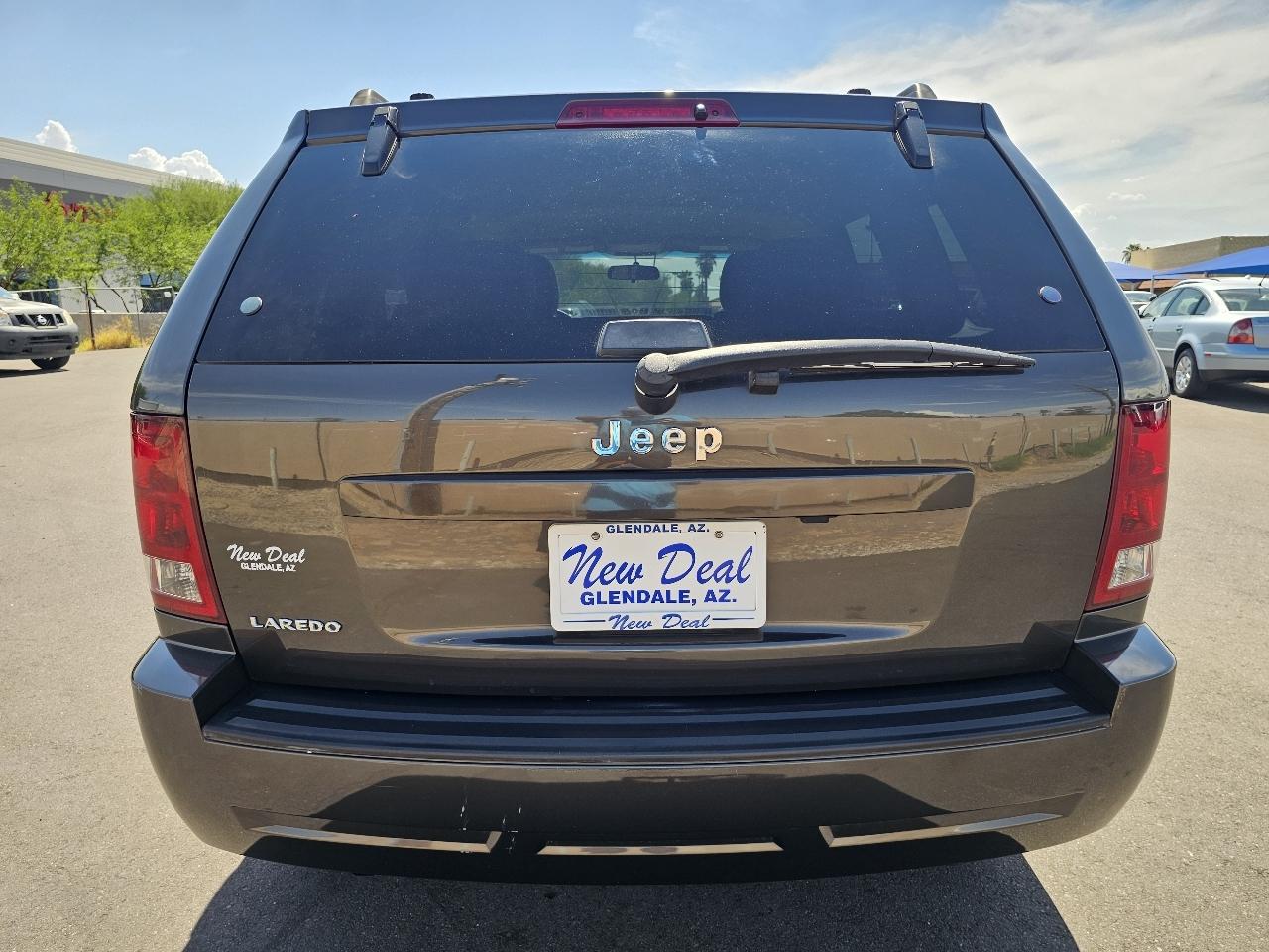 Jeep Grand Cherokee Laredo 2WD 2006