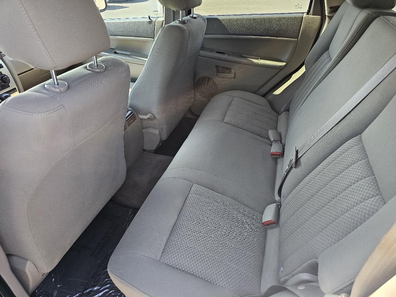 Jeep Grand Cherokee Laredo 2WD 2006