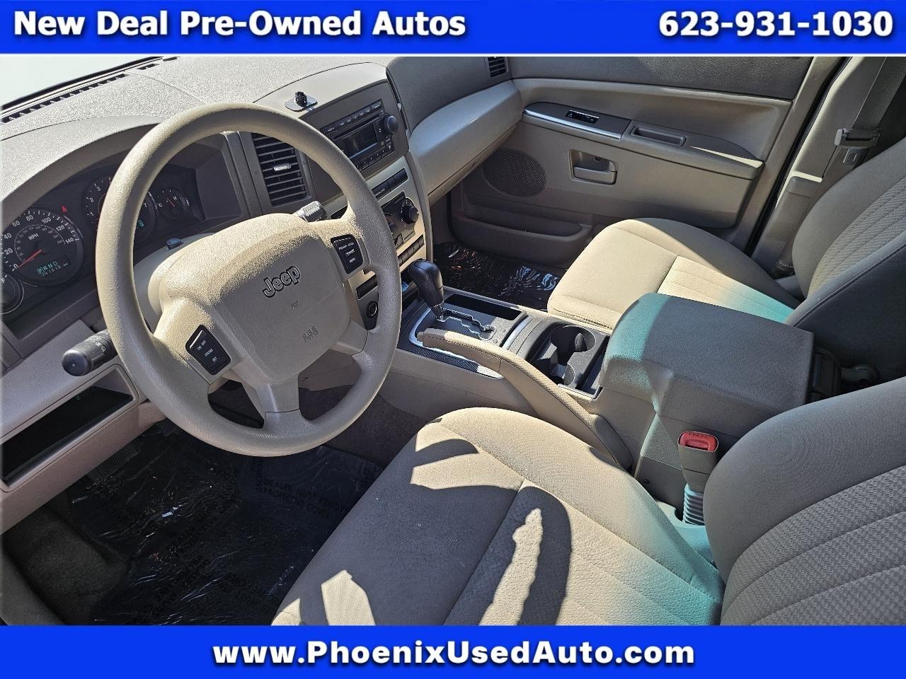 Jeep Grand Cherokee Laredo 2WD 2006
