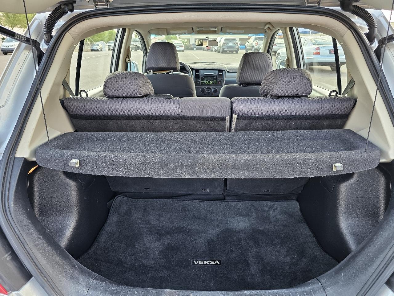 Nissan Versa 1.8 S 2008
