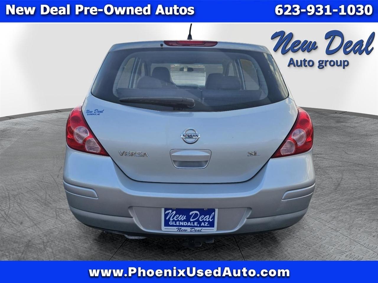 Nissan Versa 1.8 S 2008