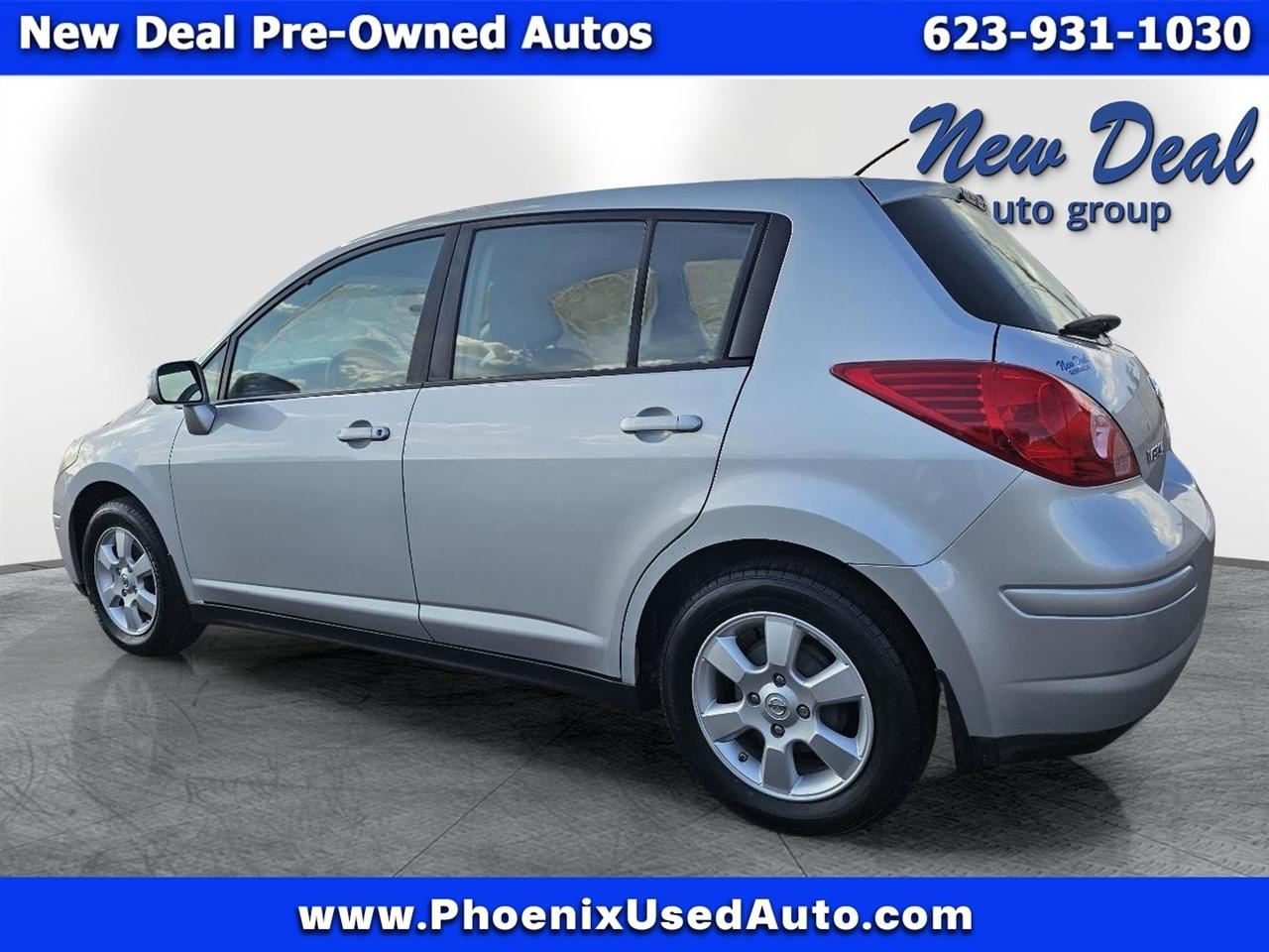 Nissan Versa 1.8 S 2008