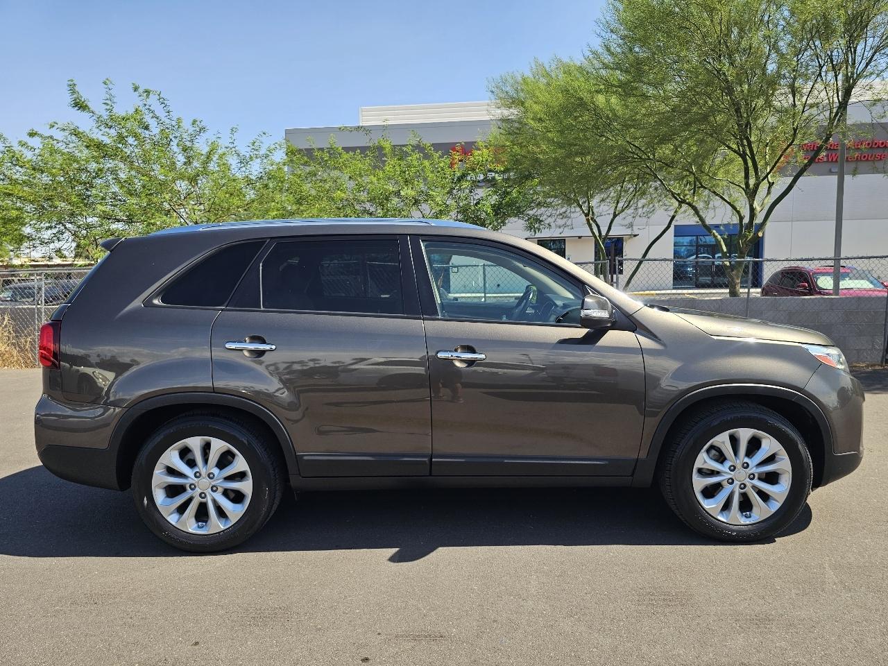 Kia Sorento EX V6 2WD 2014