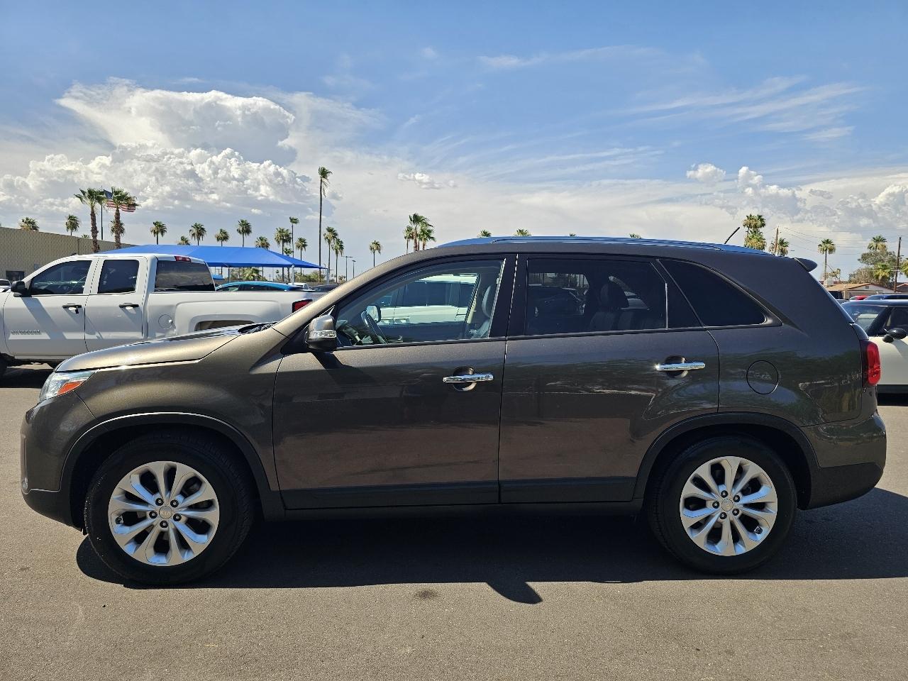Kia Sorento EX V6 2WD 2014