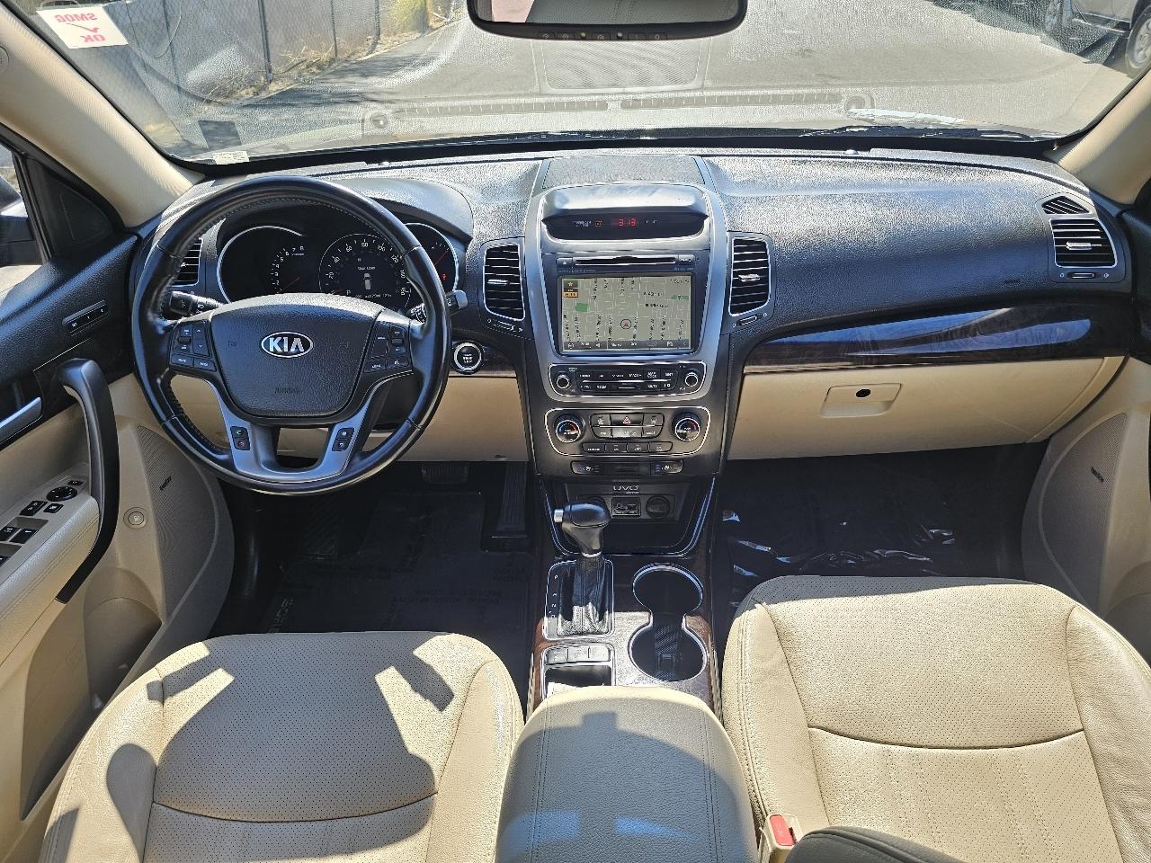Kia Sorento EX V6 2WD 2014