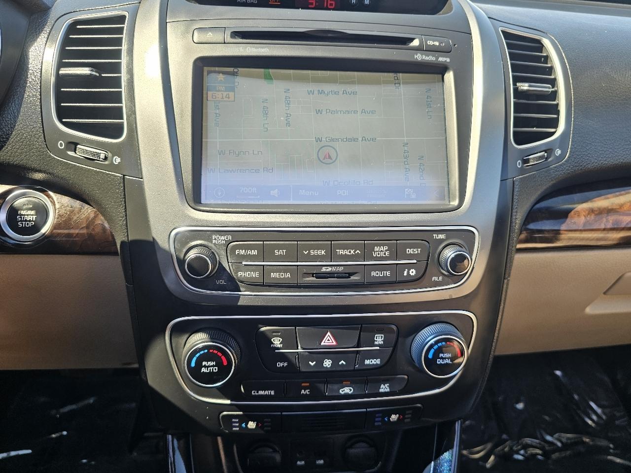 Kia Sorento EX V6 2WD 2014