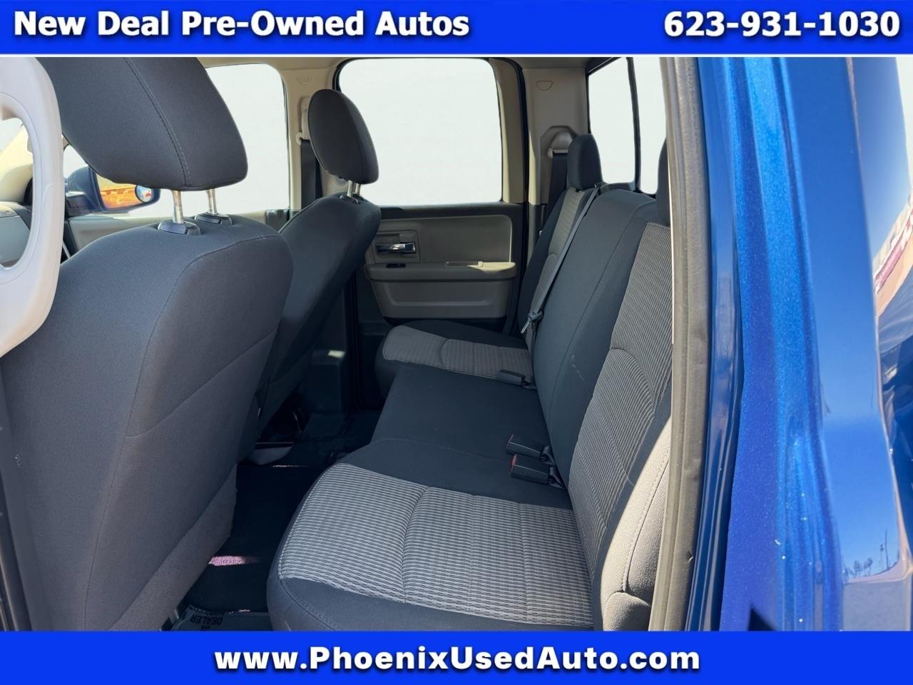 RAM 1500 2WD Crew Cab 140.5" SLT 2010