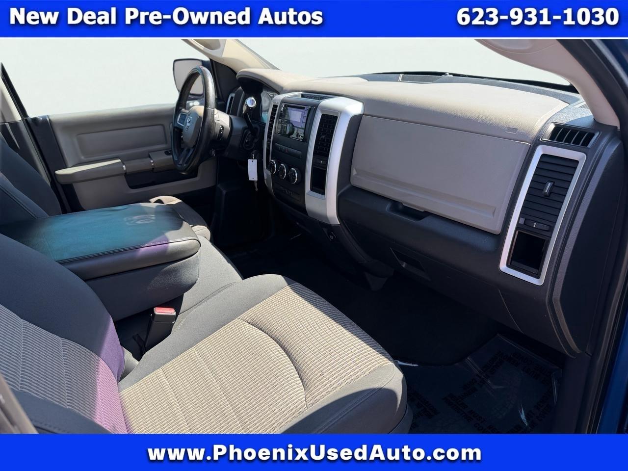 RAM 1500 2WD Crew Cab 140.5" SLT 2010