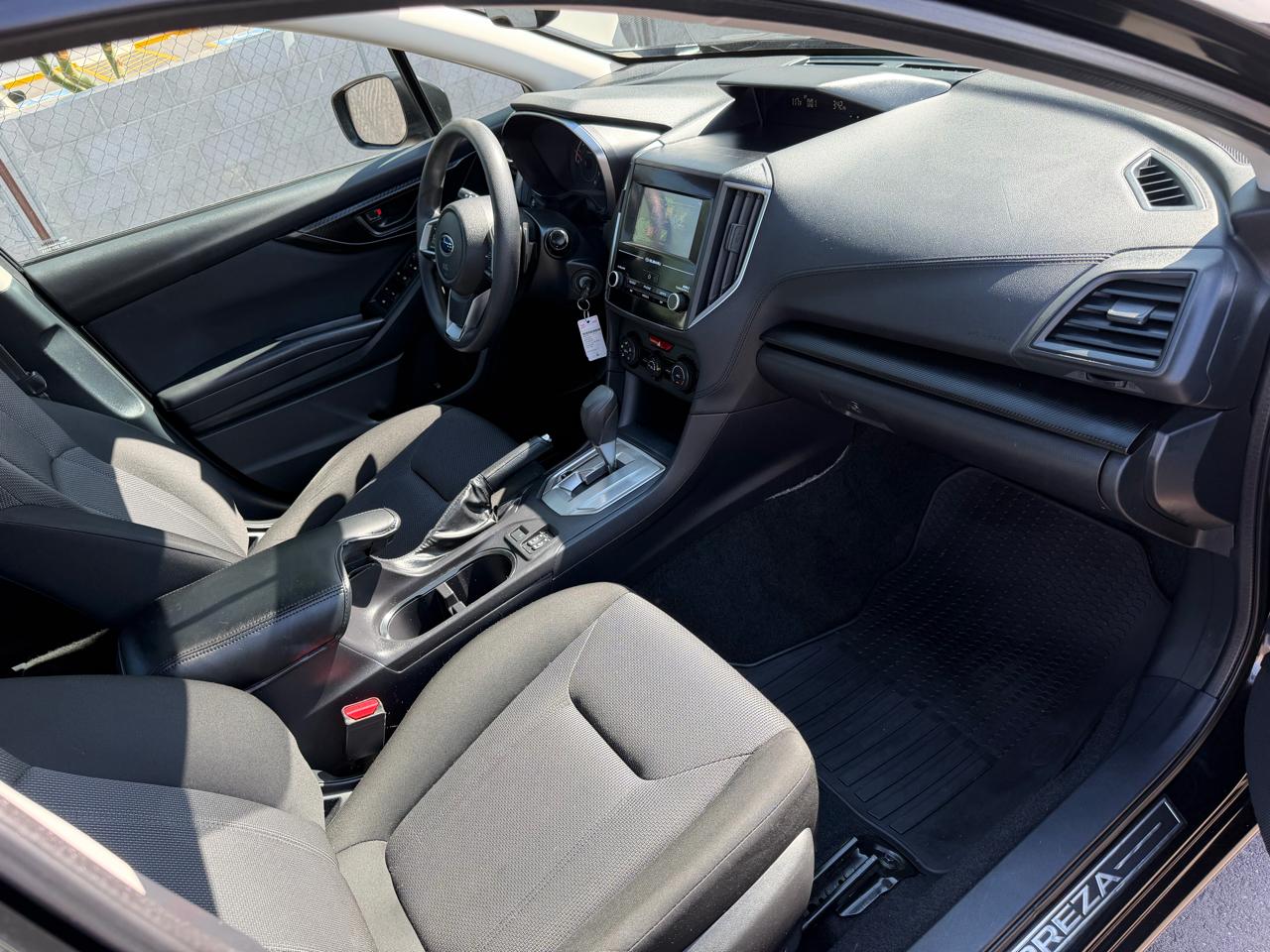 Subaru Impreza 2.0i Premium CVT 4-Door 2017
