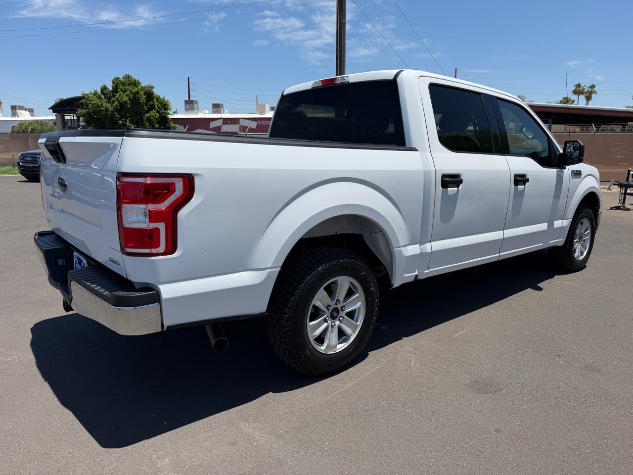 Ford F-150 2WD SuperCrew 139" XL 2018