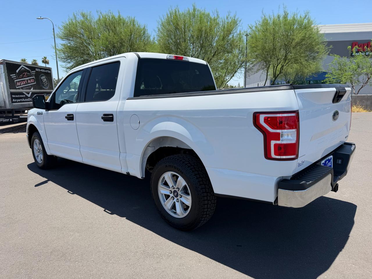 Ford F-150 2WD SuperCrew 139" XL 2018