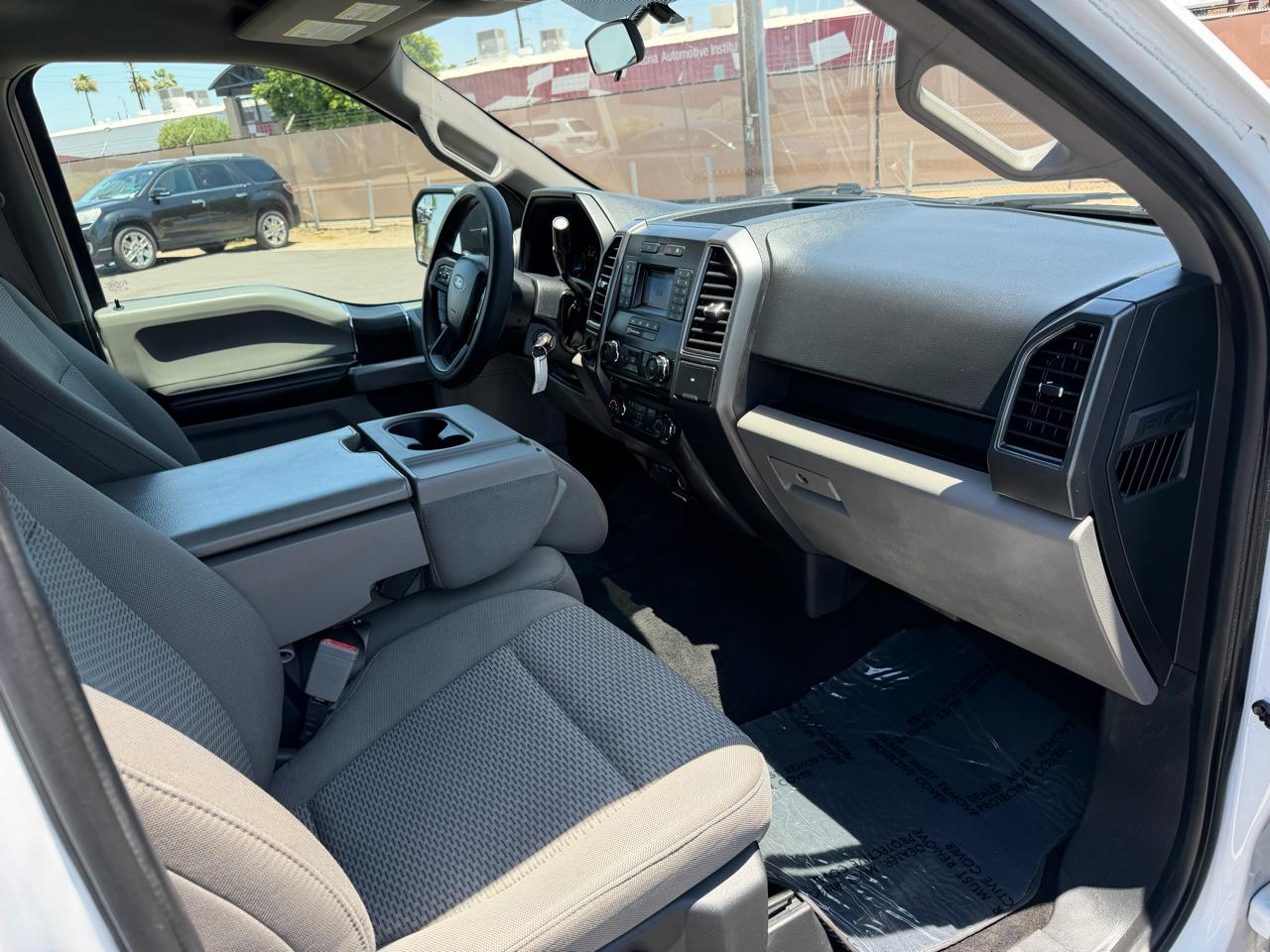 Ford F-150 2WD SuperCrew 139" XL 2018