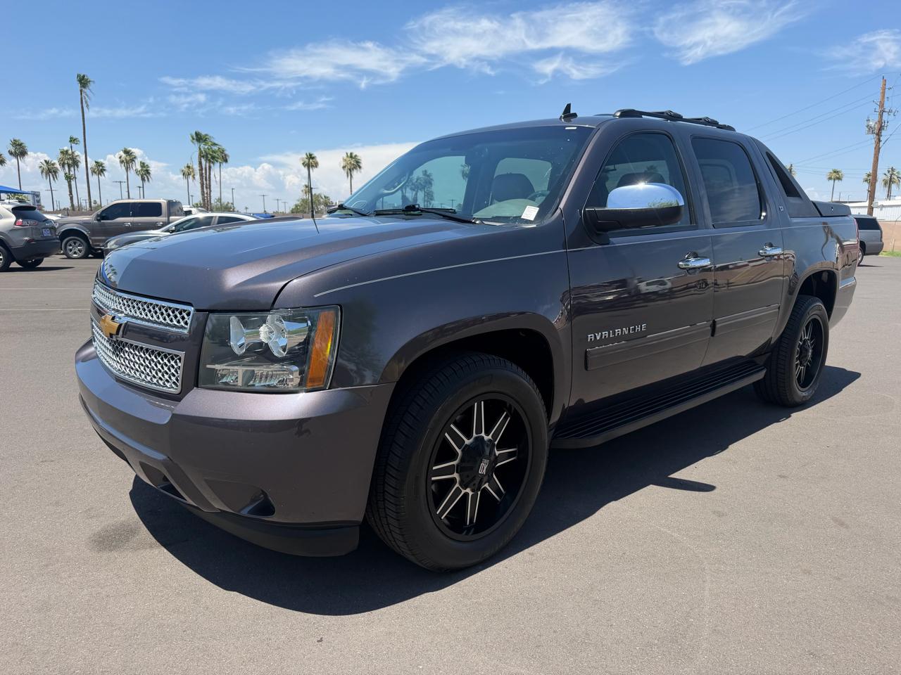 Chevrolet Avalanche LT 2WD 2011