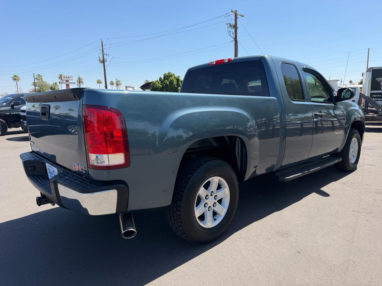GMC Sierra 1500 2WD Double Cab 147" SLE 2012