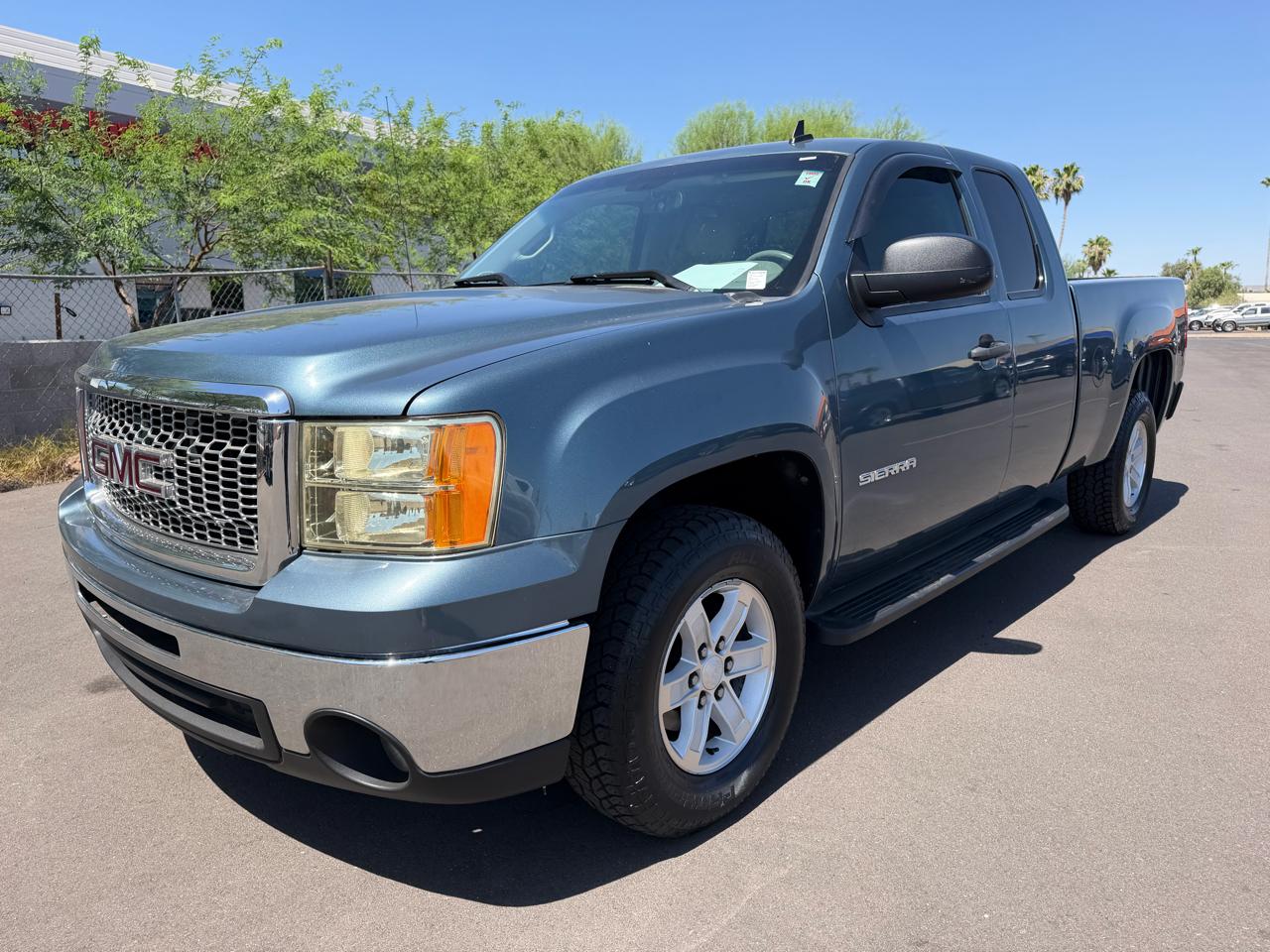 GMC Sierra 1500 2WD Double Cab 147" SLE 2012
