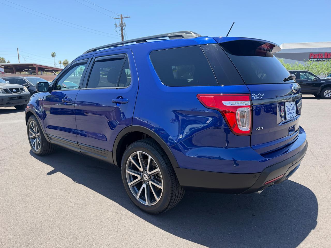 Ford Explorer 4dr 114" WB XLT 2015