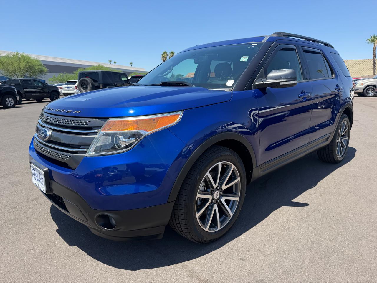Ford Explorer 4dr 114" WB XLT 2015