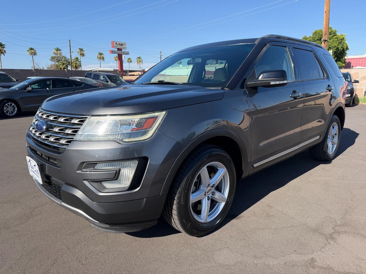 Ford Explorer 4dr XL 4WD 2017