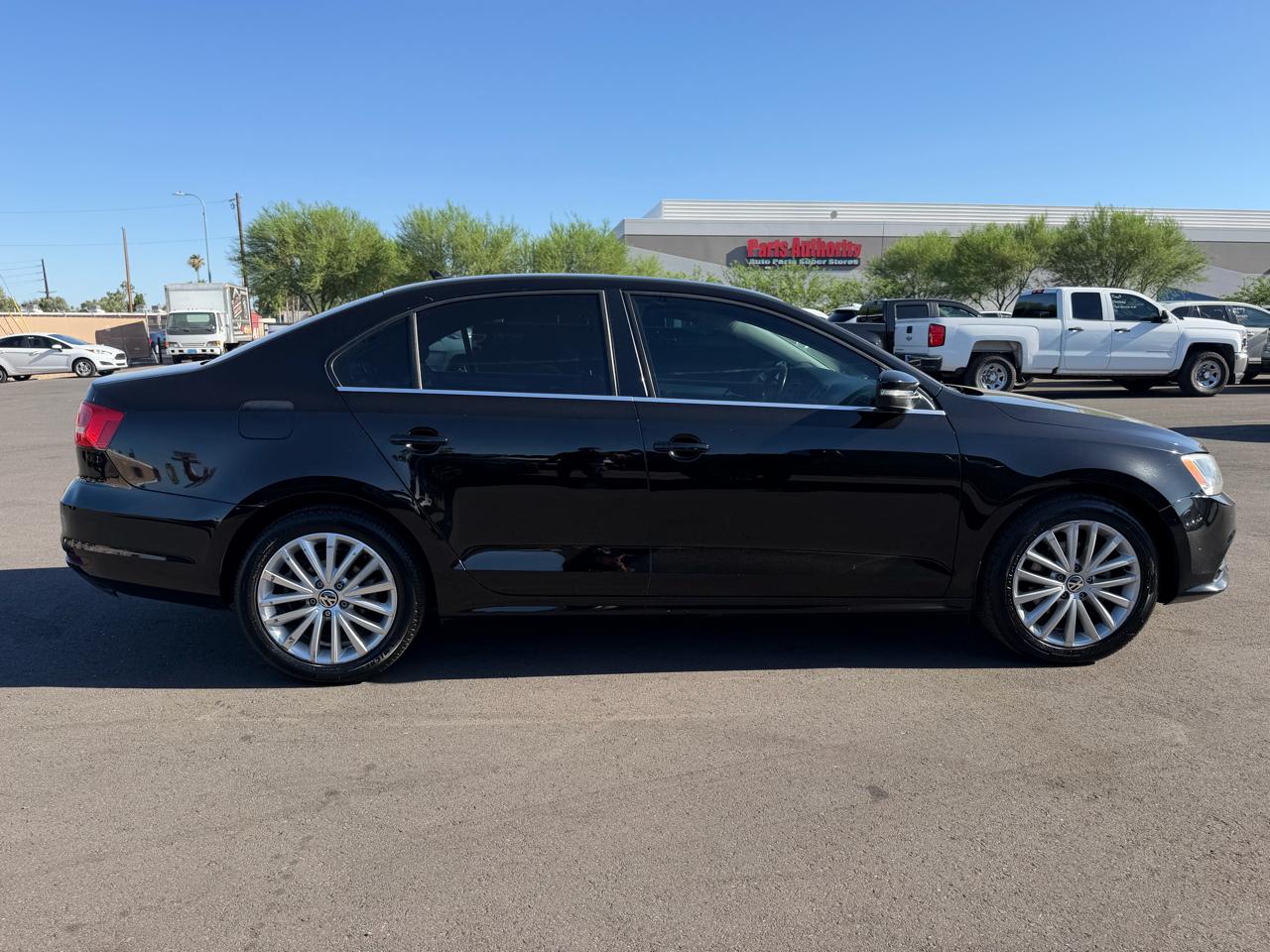 Volkswagen Jetta SE 6A 2015