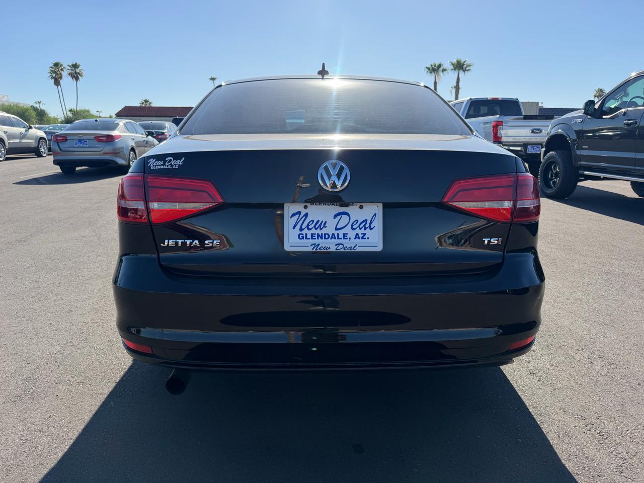 Volkswagen Jetta SE 6A 2015