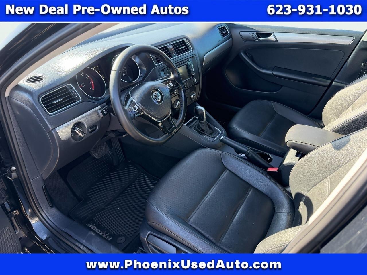 Volkswagen Jetta SE 6A 2015