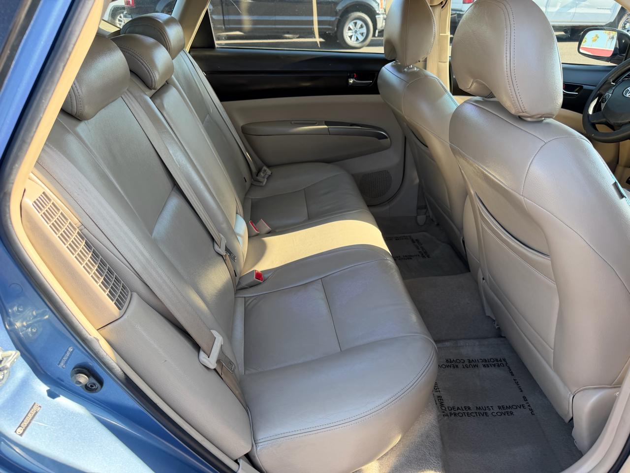 Toyota Prius 4-Door Liftback 2005