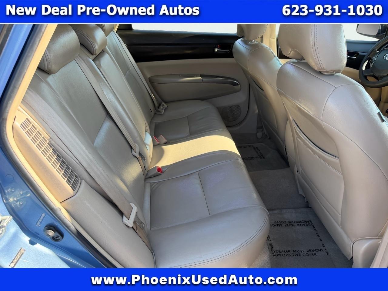 Toyota Prius 4-Door Liftback 2005