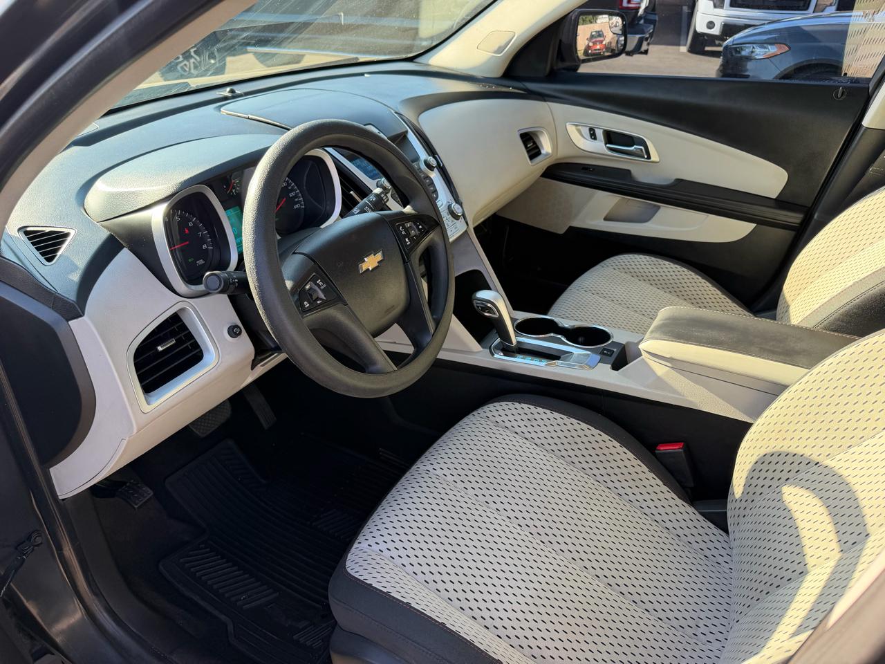 Chevrolet Equinox LS 2WD 2013