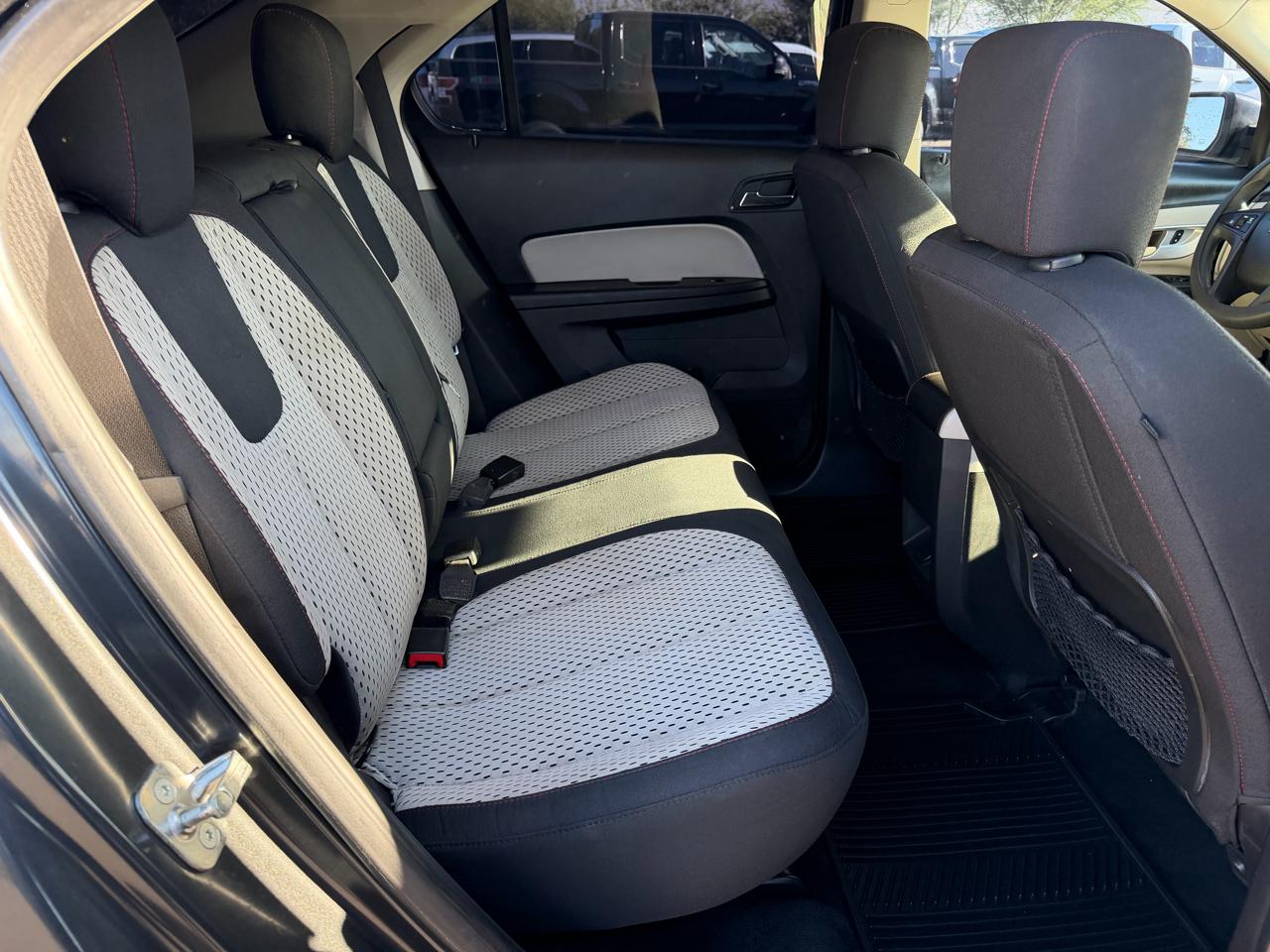 Chevrolet Equinox LS 2WD 2013