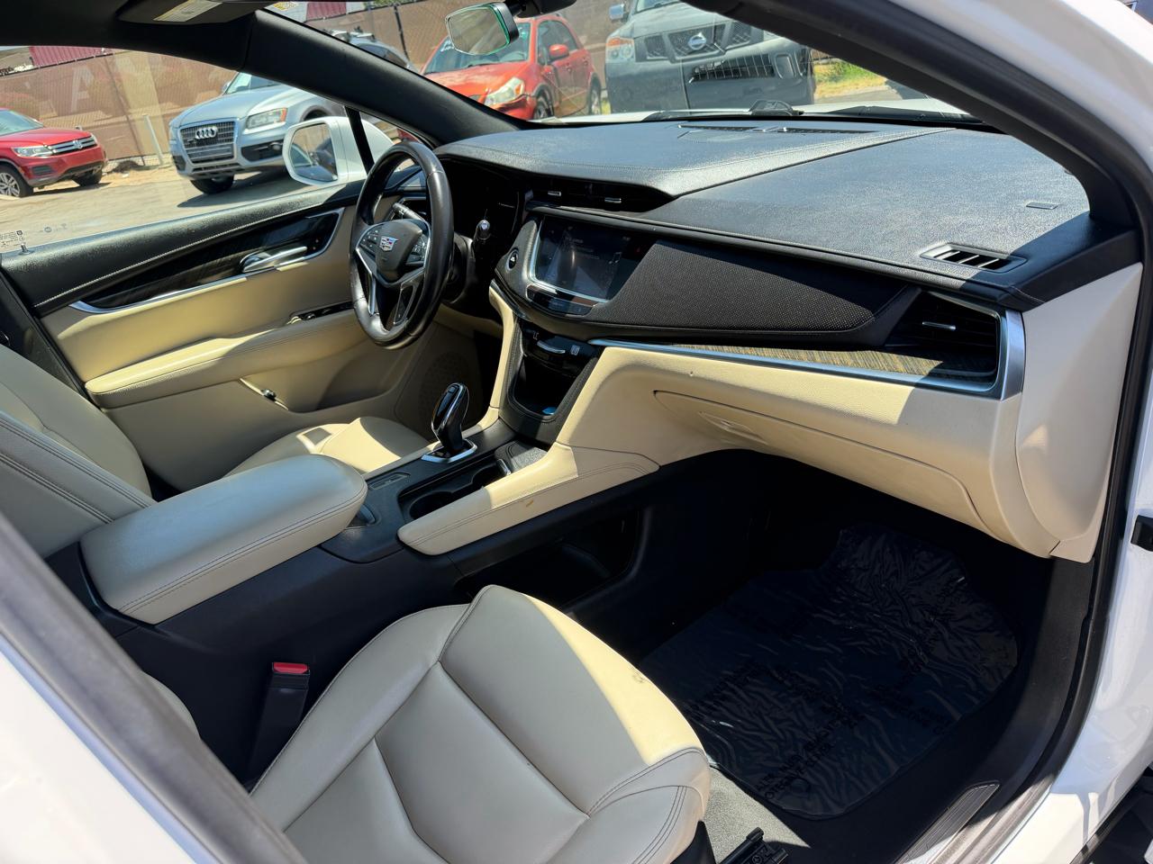Cadillac XT5 Base 2017