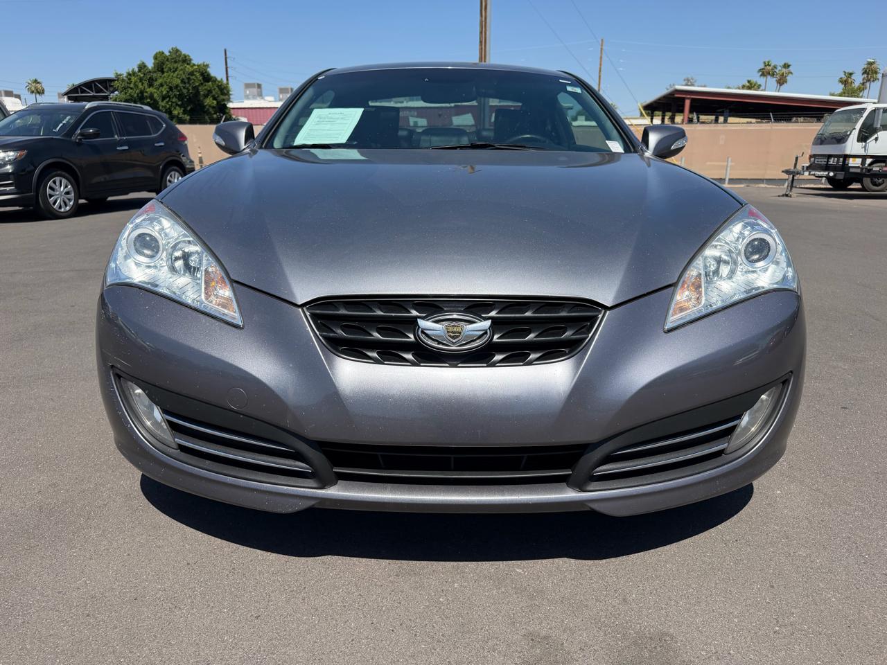 Hyundai Genesis Coupe 3.8 Grand Touring Auto 2011