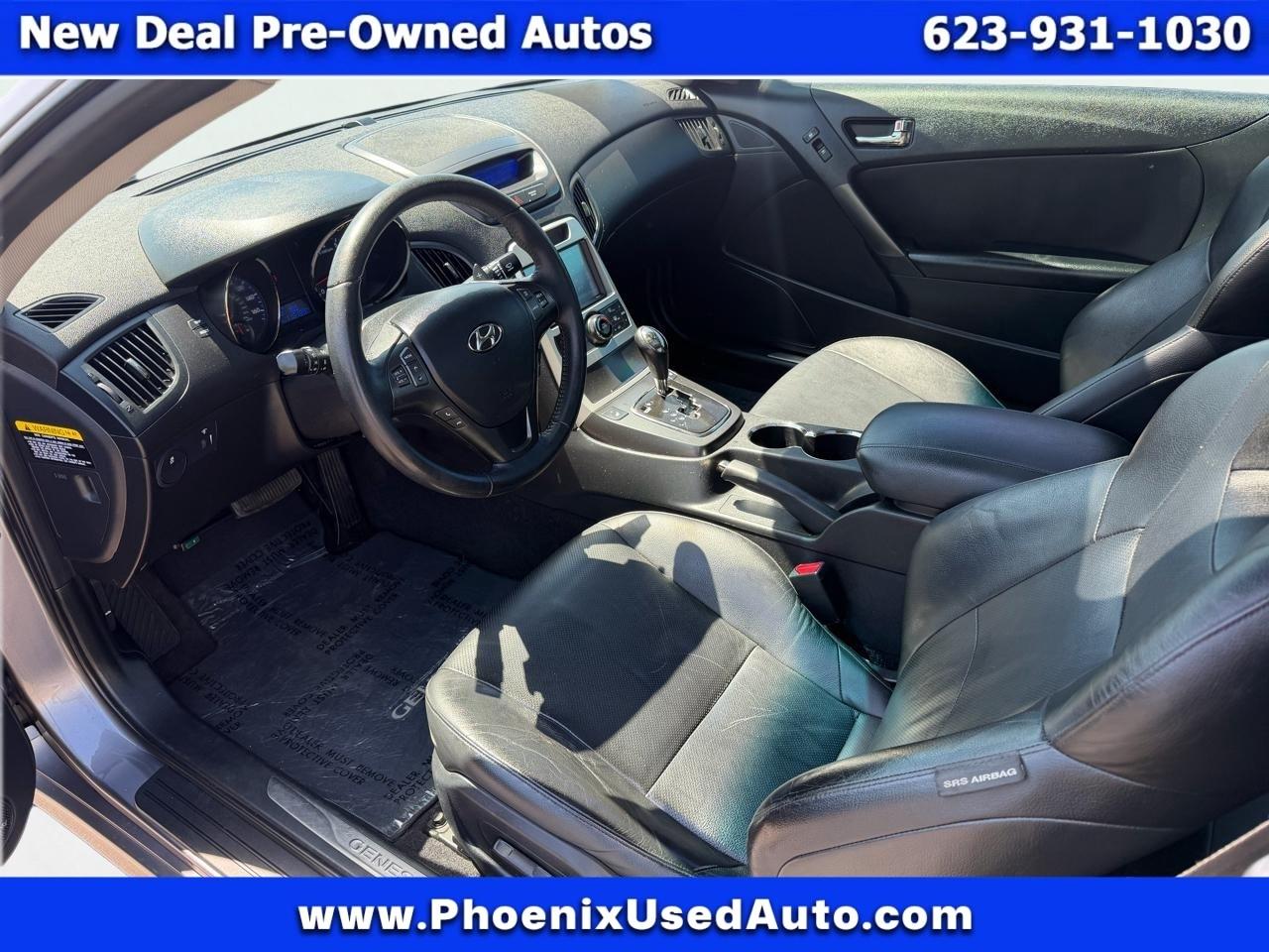 Hyundai Genesis Coupe 3.8 Grand Touring Auto 2011