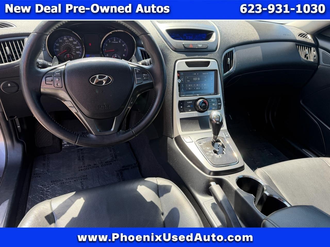 Hyundai Genesis Coupe 3.8 Grand Touring Auto 2011