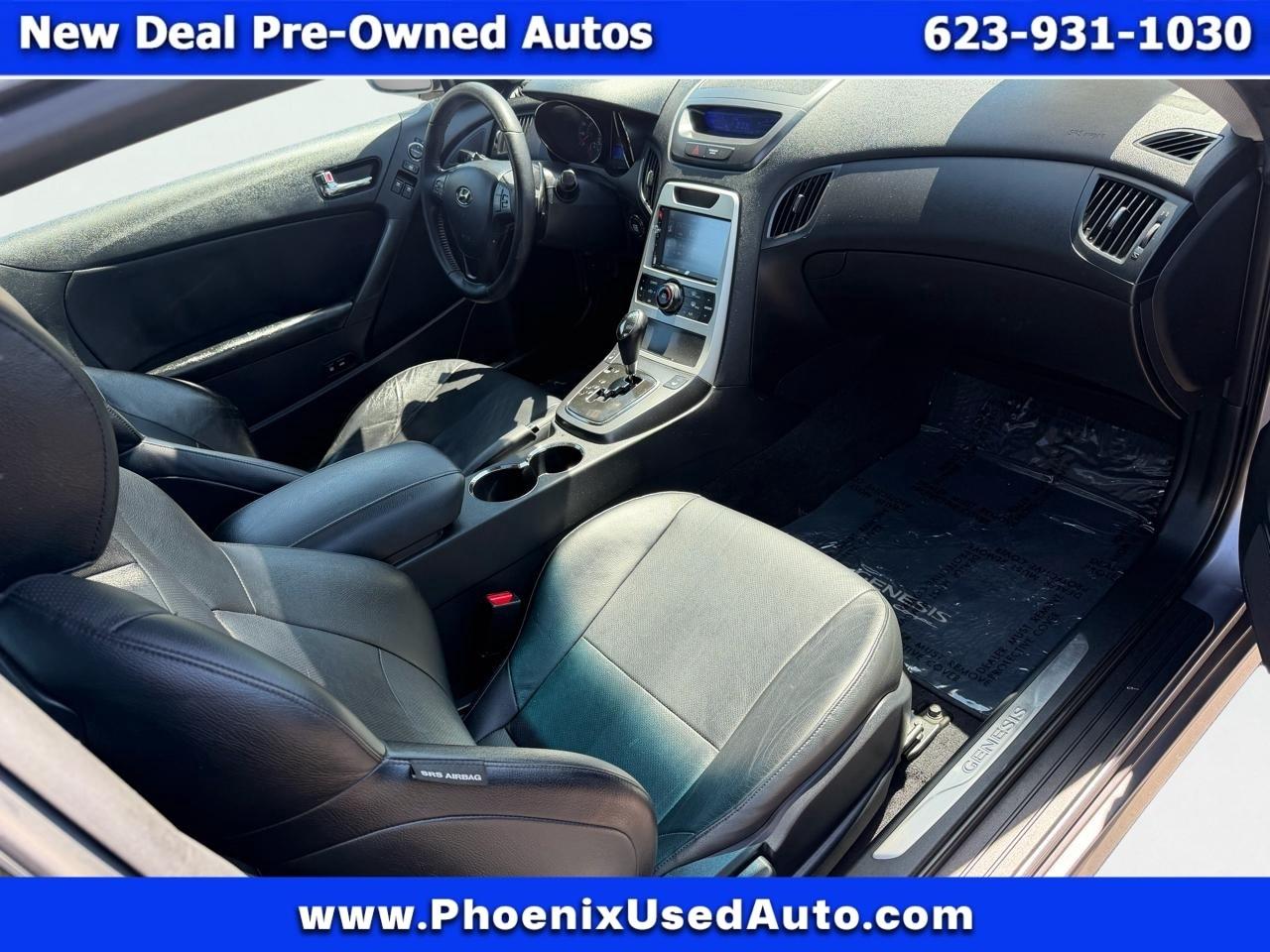 Hyundai Genesis Coupe 3.8 Grand Touring Auto 2011