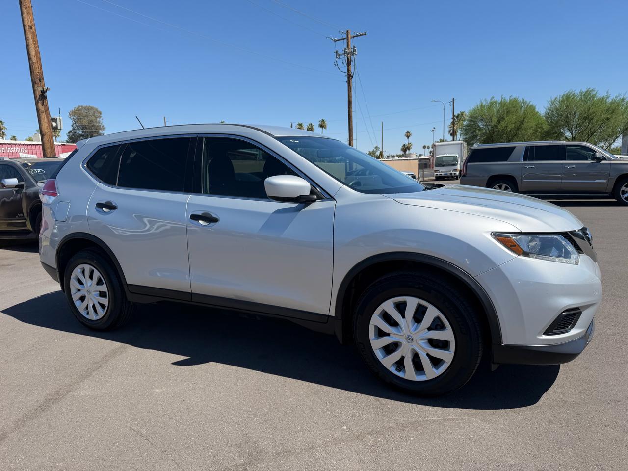 Nissan Rogue S 2WD 2016