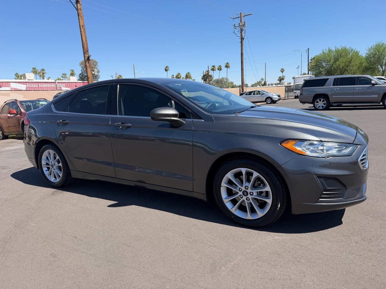 Ford Fusion SE 2020