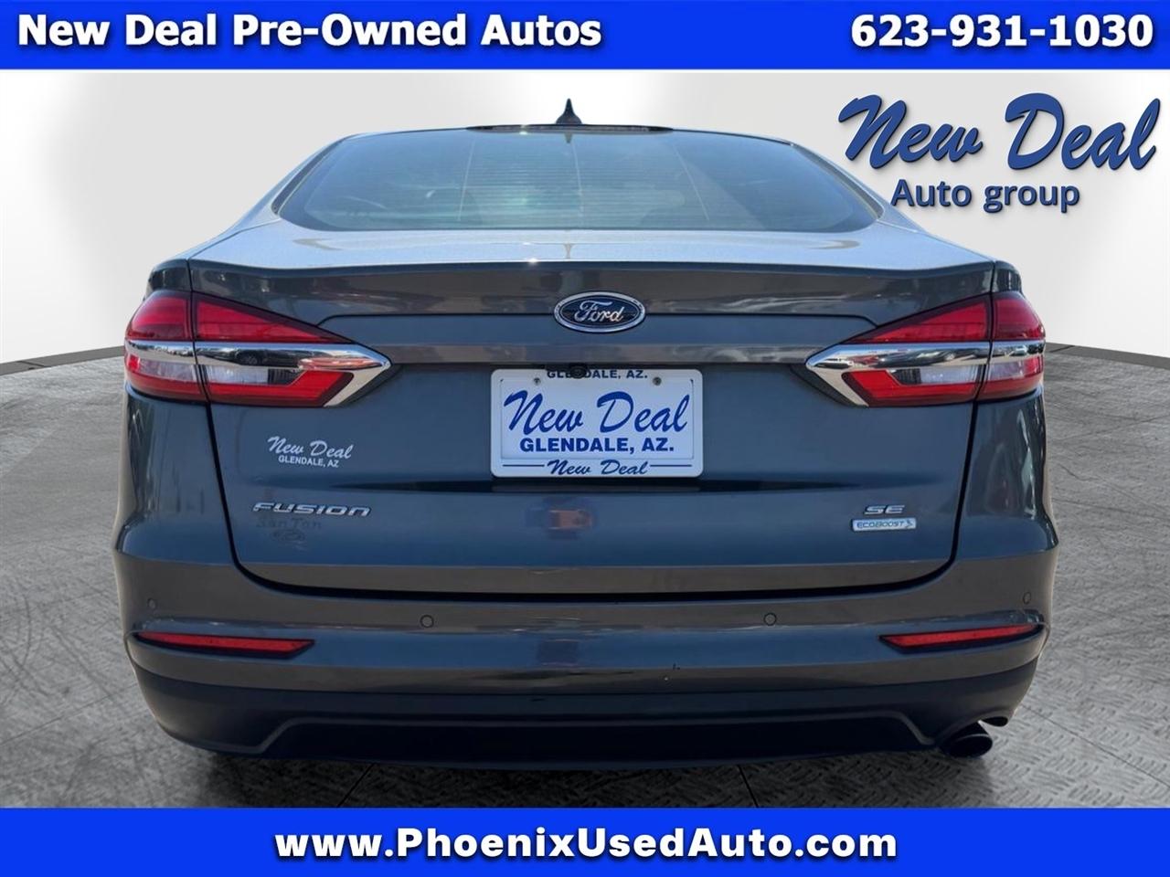 Ford Fusion SE 2020
