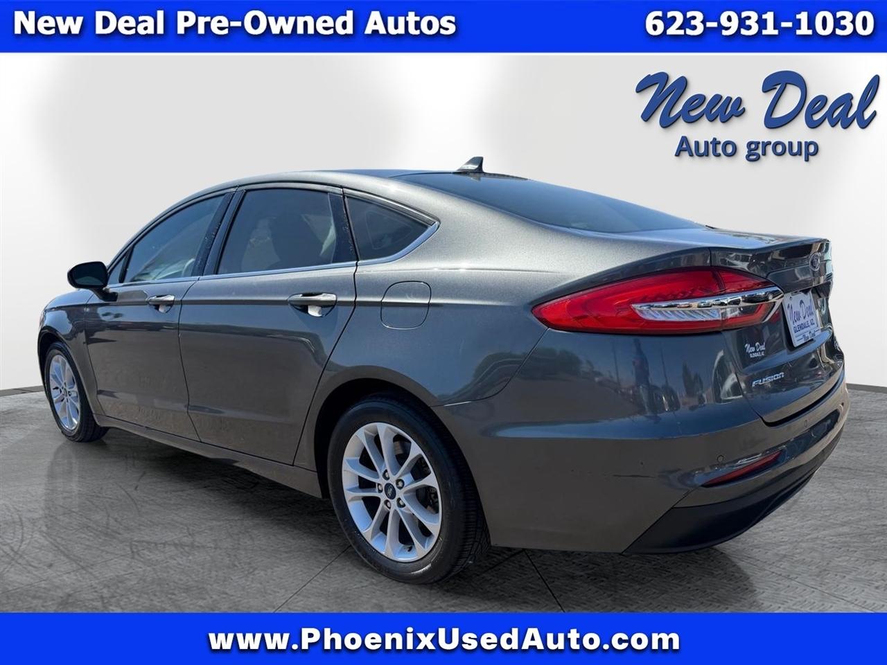 Ford Fusion SE 2020