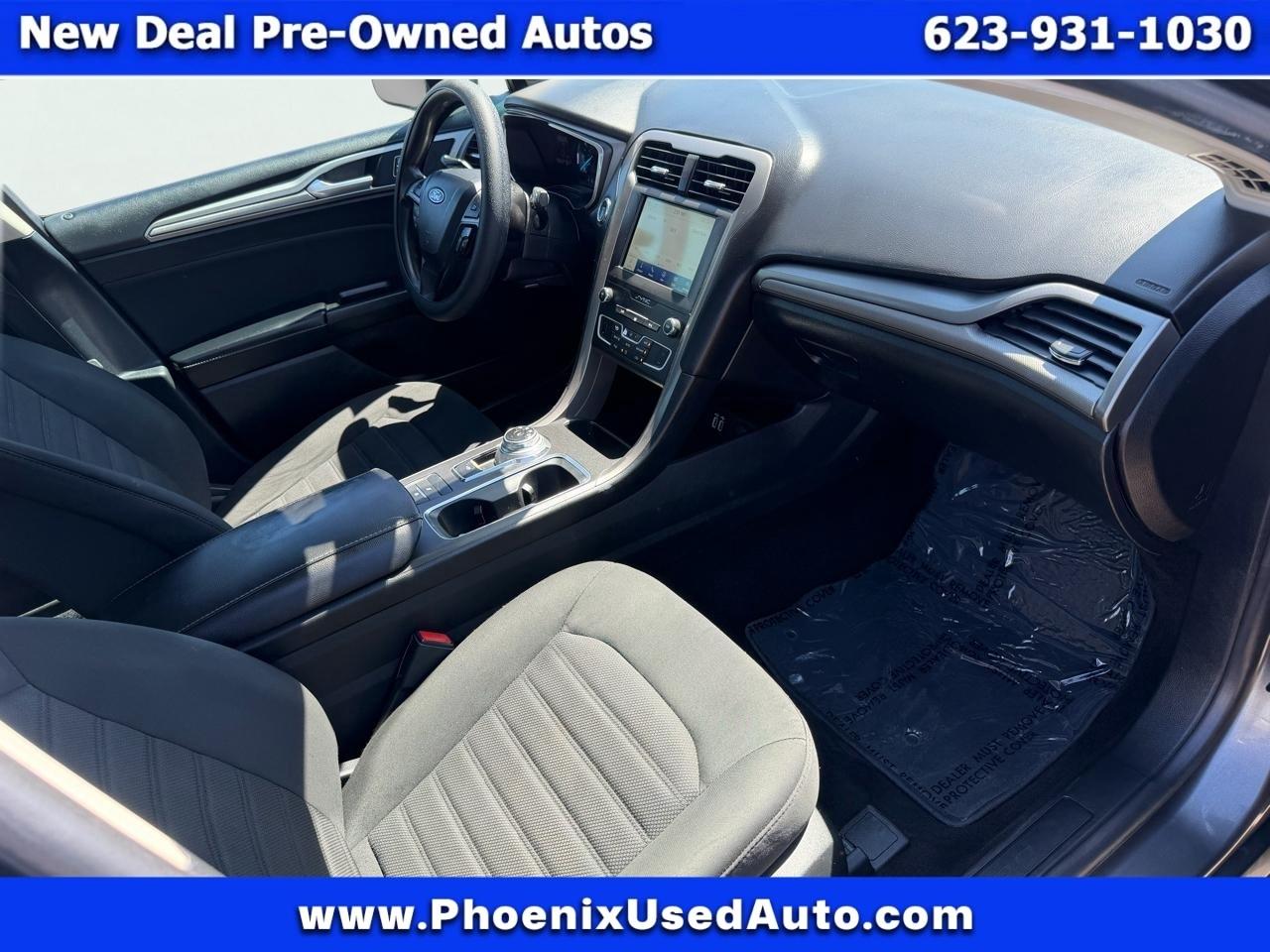 Ford Fusion SE 2020