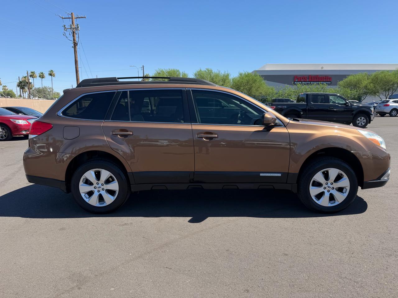 Subaru Outback 2.5i Limited 2011