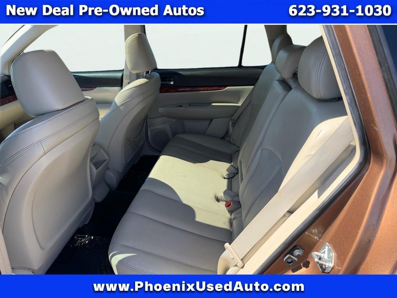 Subaru Outback 2.5i Limited 2011