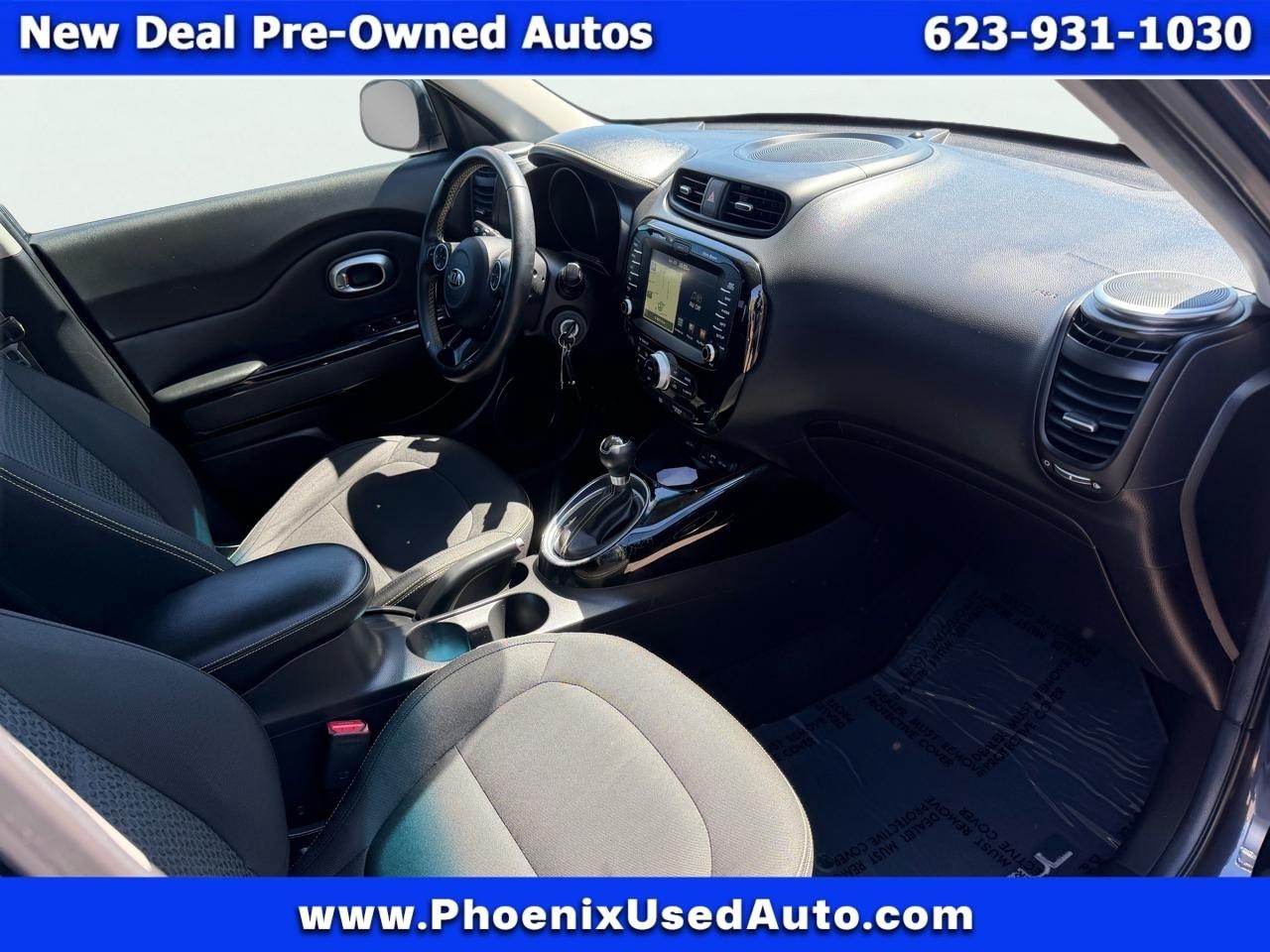 Kia Soul + w/Signature 2.0 Special Edition 2016