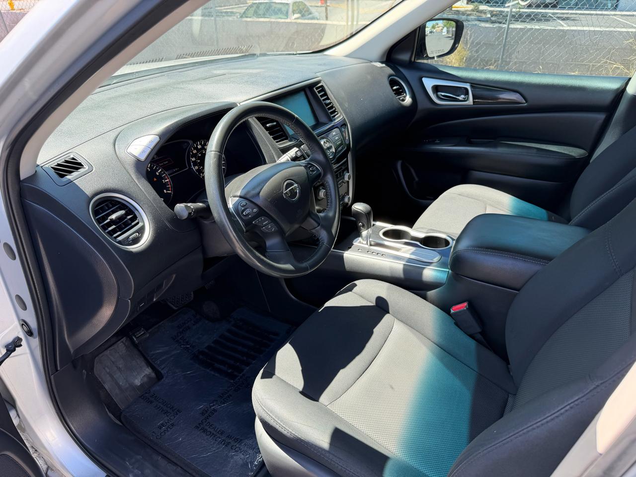 Nissan Pathfinder S 2WD 2018